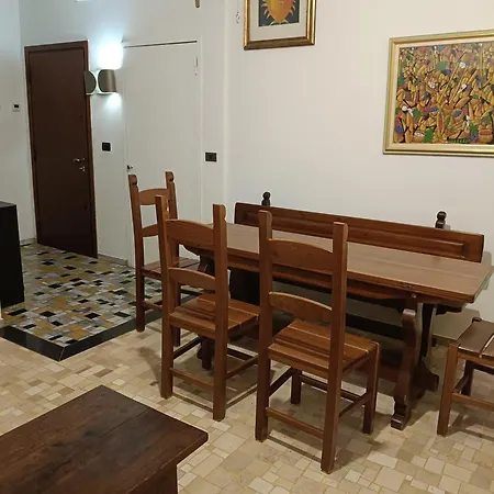 Garden Flat Apartment Milan