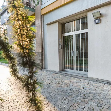 Garden Flat Milan