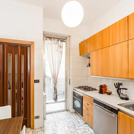 Garden Flat Apartment Milan