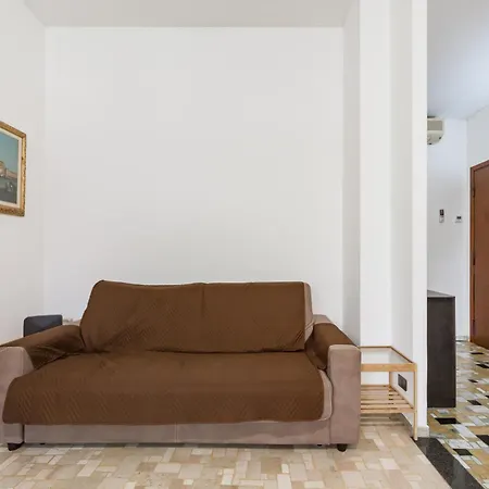Garden Flat Milan