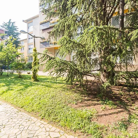 Garden Flat Apartment Milan